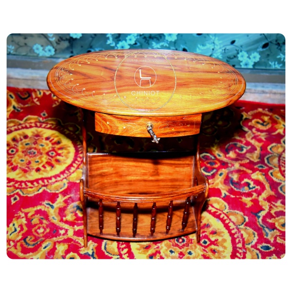 Magazine Rack Traditional