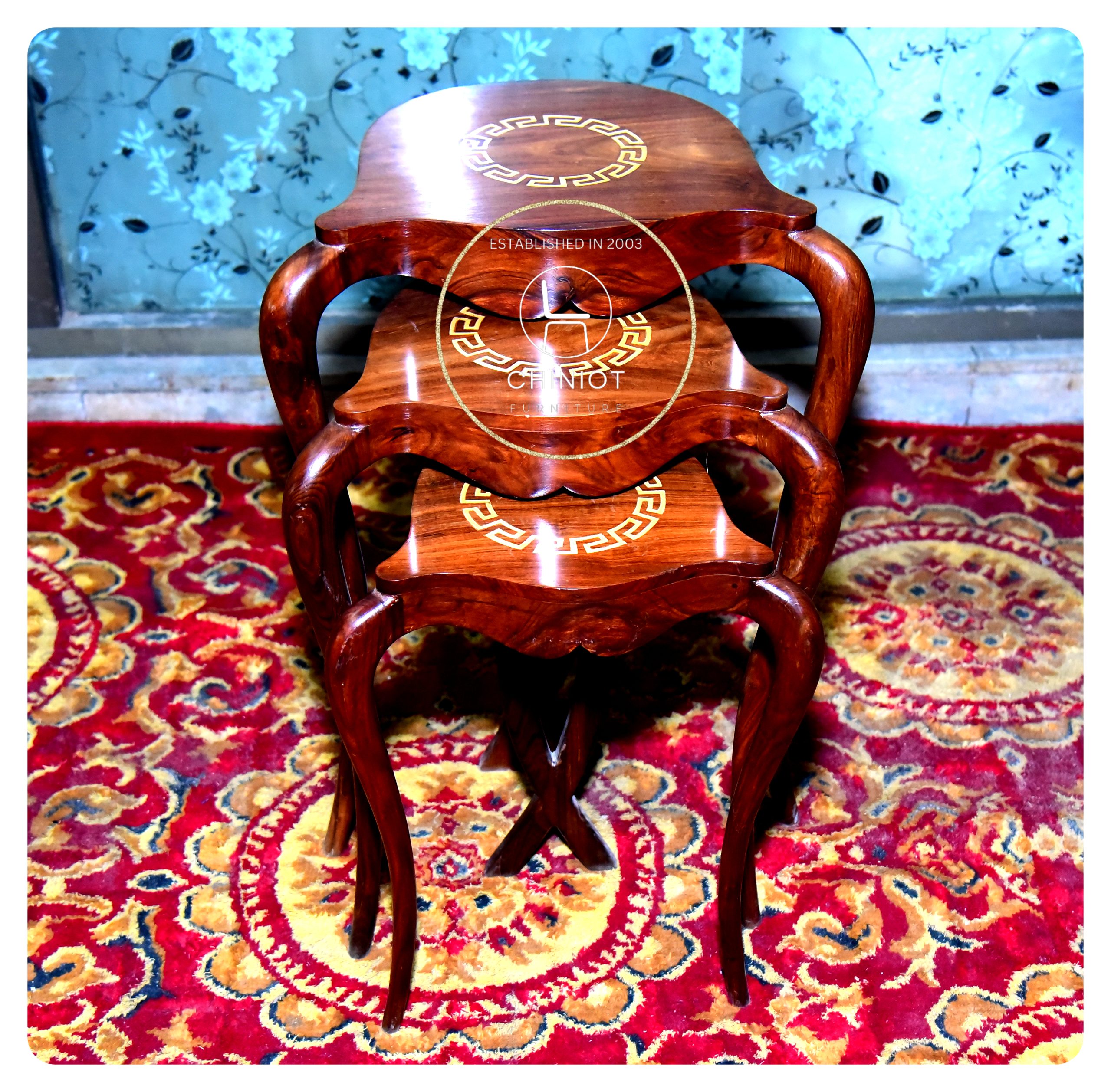 Nesting Tables Crab (Set of 3)