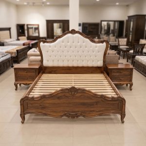 Classic Crown Victorian Bed Set